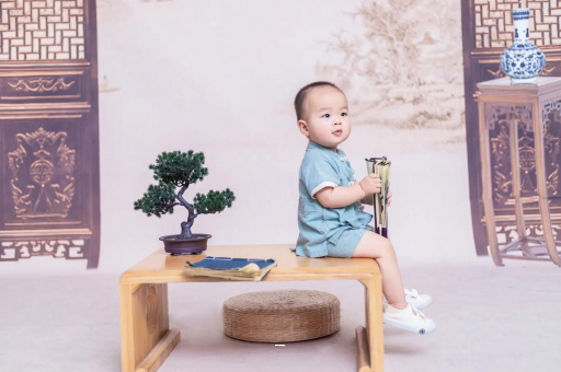 靖边孕妇几个月胸部变大